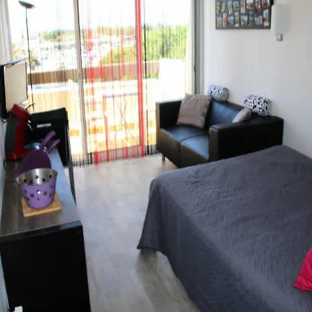 For 2 People Apartmán